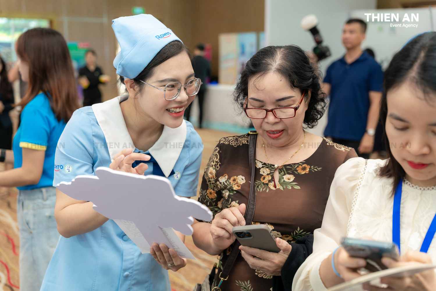 GIAN HÀNG ROHTO TRONG TRIỂN LÃM GLOCOM 2026