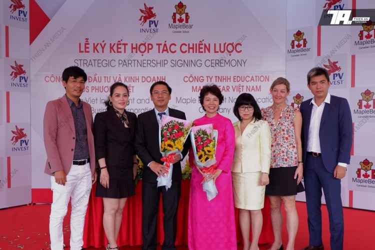 Lễ Ký Kết Hợp Tác Chiến Lược BĐS Phương Việt - Maple Bear VN