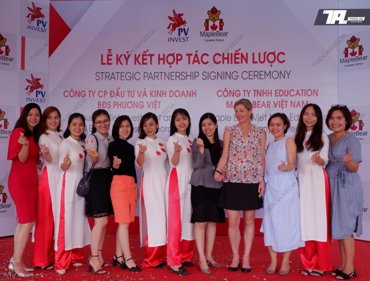 Lễ Ký Kết Hợp Tác Chiến Lược BĐS Phương Việt - Maple Bear VN