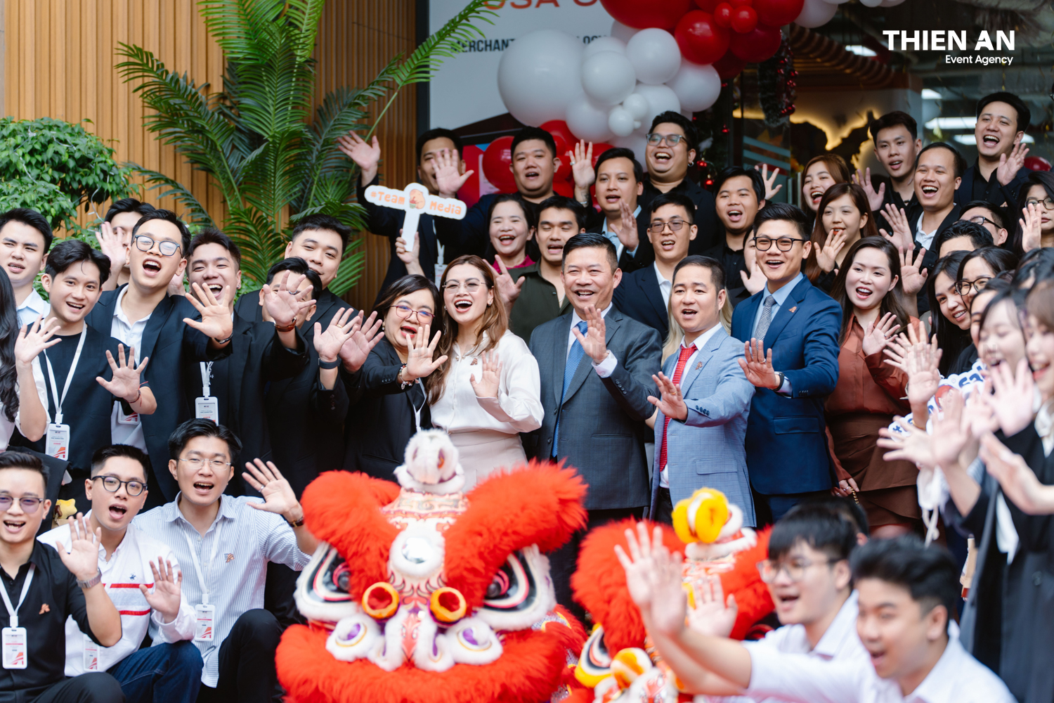 Grand Opening MAC USA ONE | Dấu Mốc Cho Hành Trình Mới