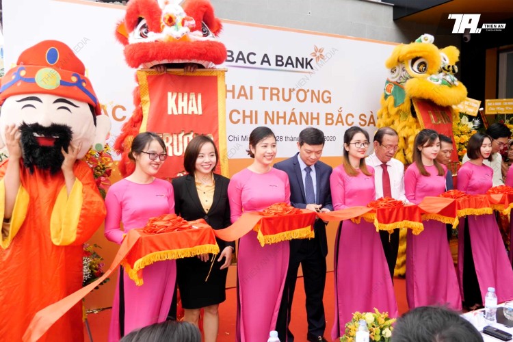 Opening Ceremony of Bac A Hoc Mon Bank