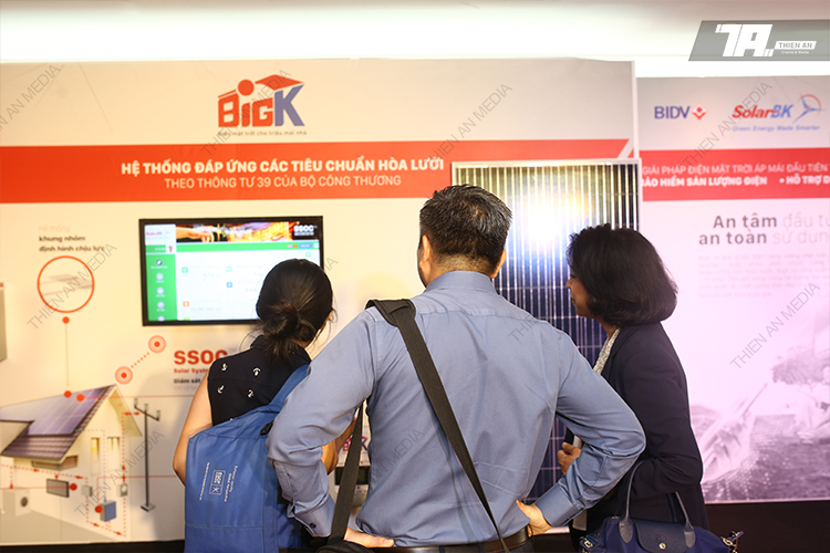Lễ Ra Mắt Sản Phẩm Điện Năng Lượng Mặt Trời Solar Bigk