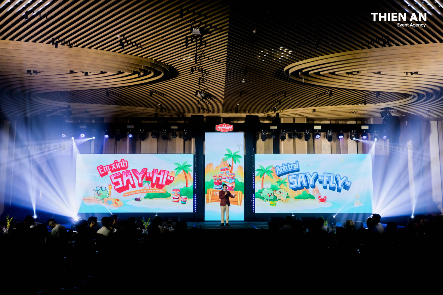 COMPANY TRIP ÁNH HỒNG FOOD GALA NIGHT: EM XINH SAY HI - ANH TRAI SAY FLY