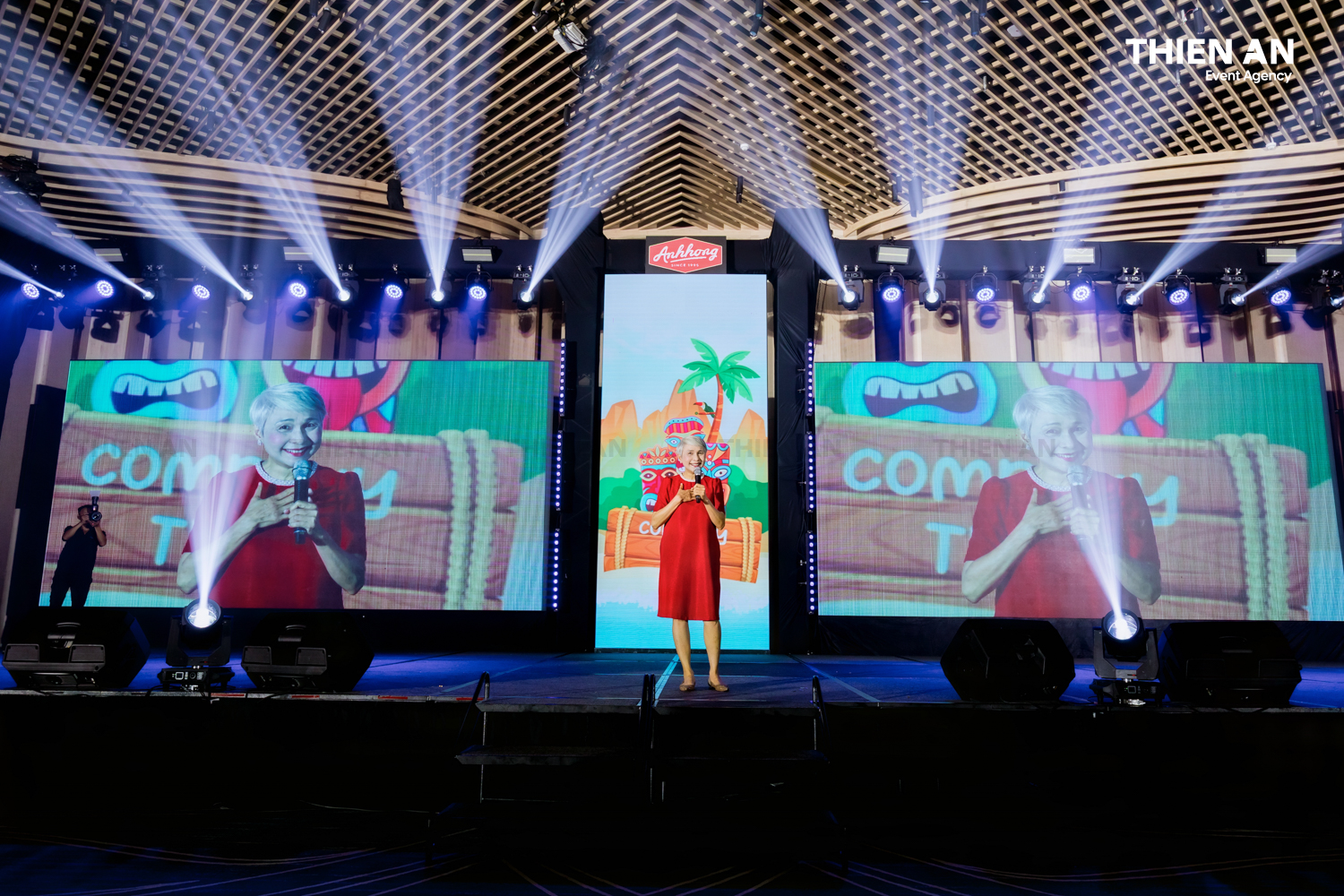 COMPANY TRIP ÁNH HỒNG FOOD GALA NIGHT: EM XINH SAY HI - ANH TRAI SAY FLY