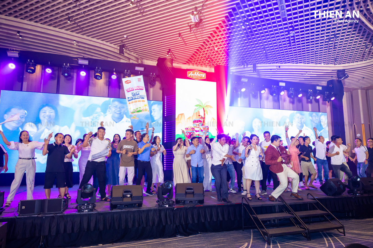 COMPANY TRIP ÁNH HỒNG FOOD GALA NIGHT: EM XINH SAY HI - ANH TRAI SAY FLY