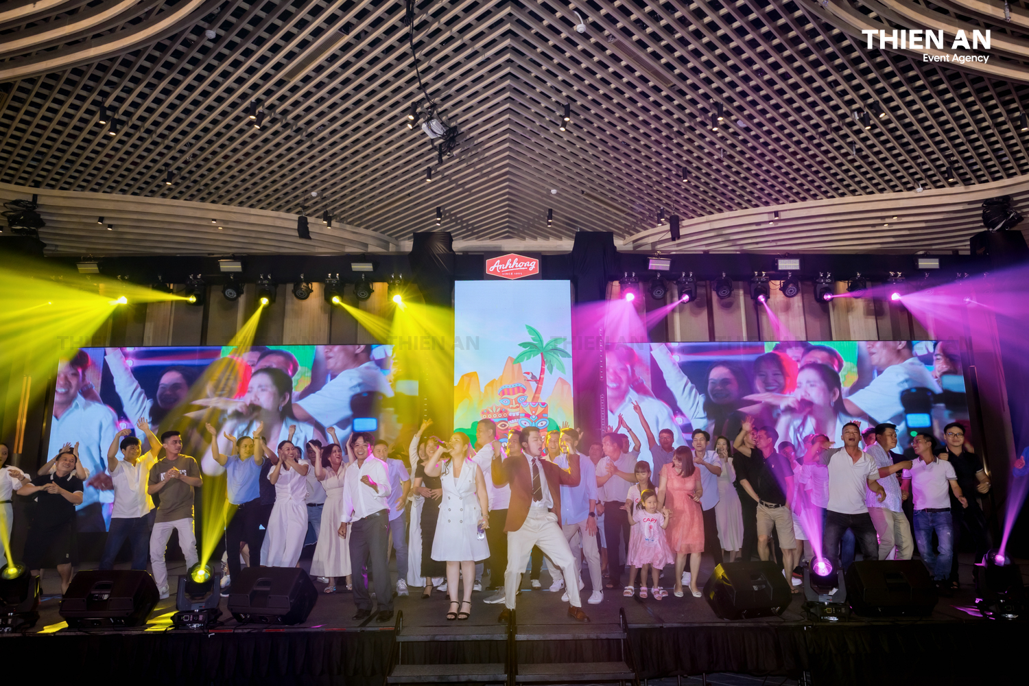 COMPANY TRIP ÁNH HỒNG FOOD GALA NIGHT: EM XINH SAY HI - ANH TRAI SAY FLY