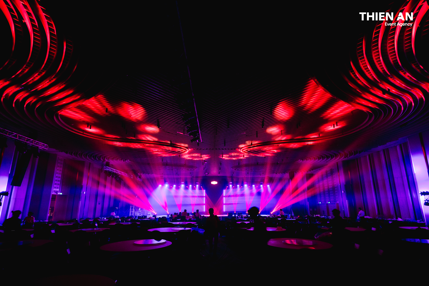 COMPANY TRIP ÁNH HỒNG FOOD GALA NIGHT: EM XINH SAY HI - ANH TRAI SAY FLY