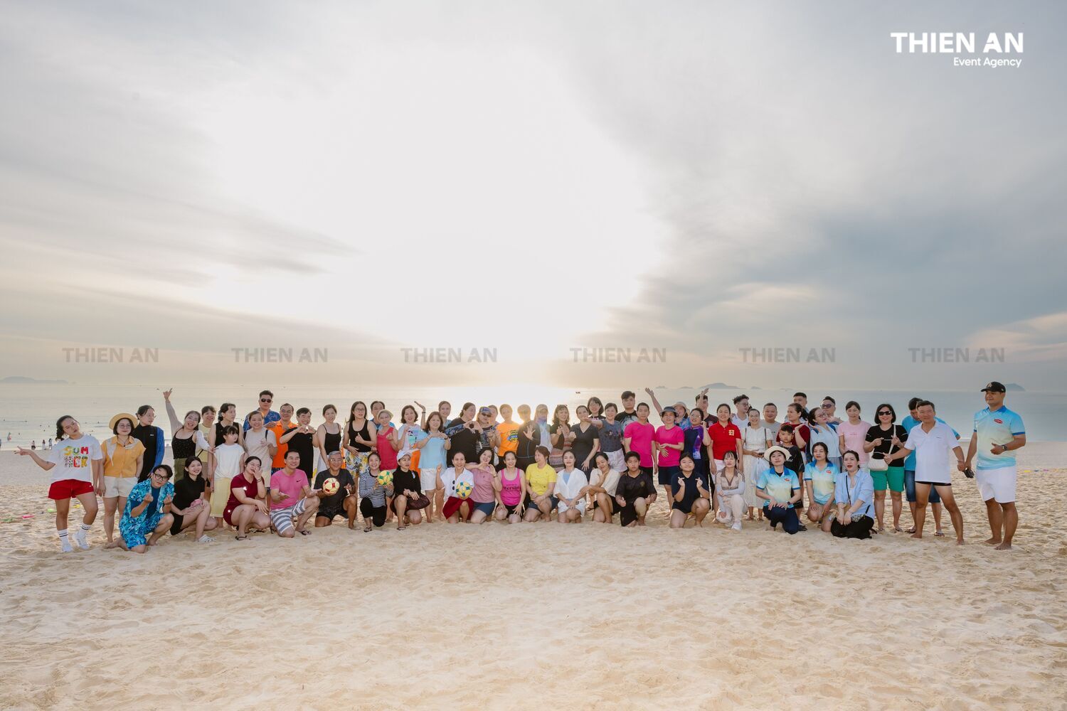 ÁNH HỒNG FOOD - SUMMER TRIP 2026 | TEAMBUILDING: NÓNG CÙNG WORLD CUP