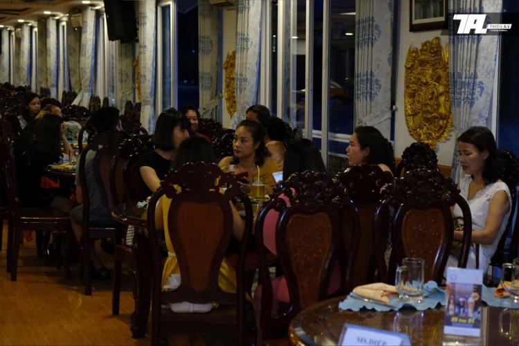 Tiệc Quốc Khánh 2.9 Trên Tàu Đông Dương