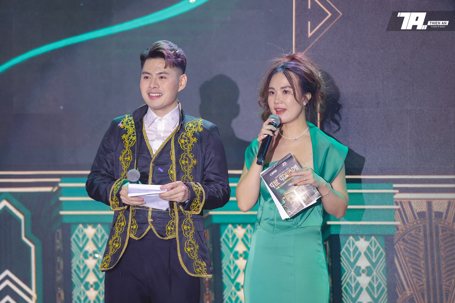 YEAR END PARTY CBRE VIET NAM THE TRIUMPH - THE CHAMPION LEGACY