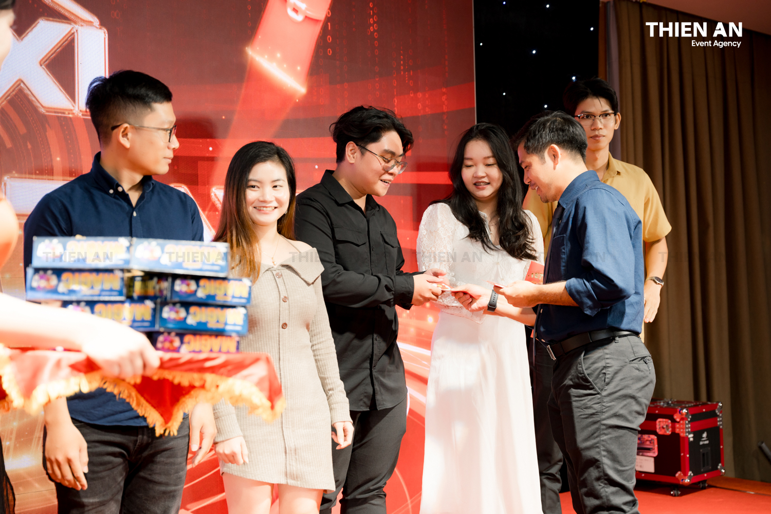 TITAN STARRY NIGHT - TITAN DMS YEP 2024