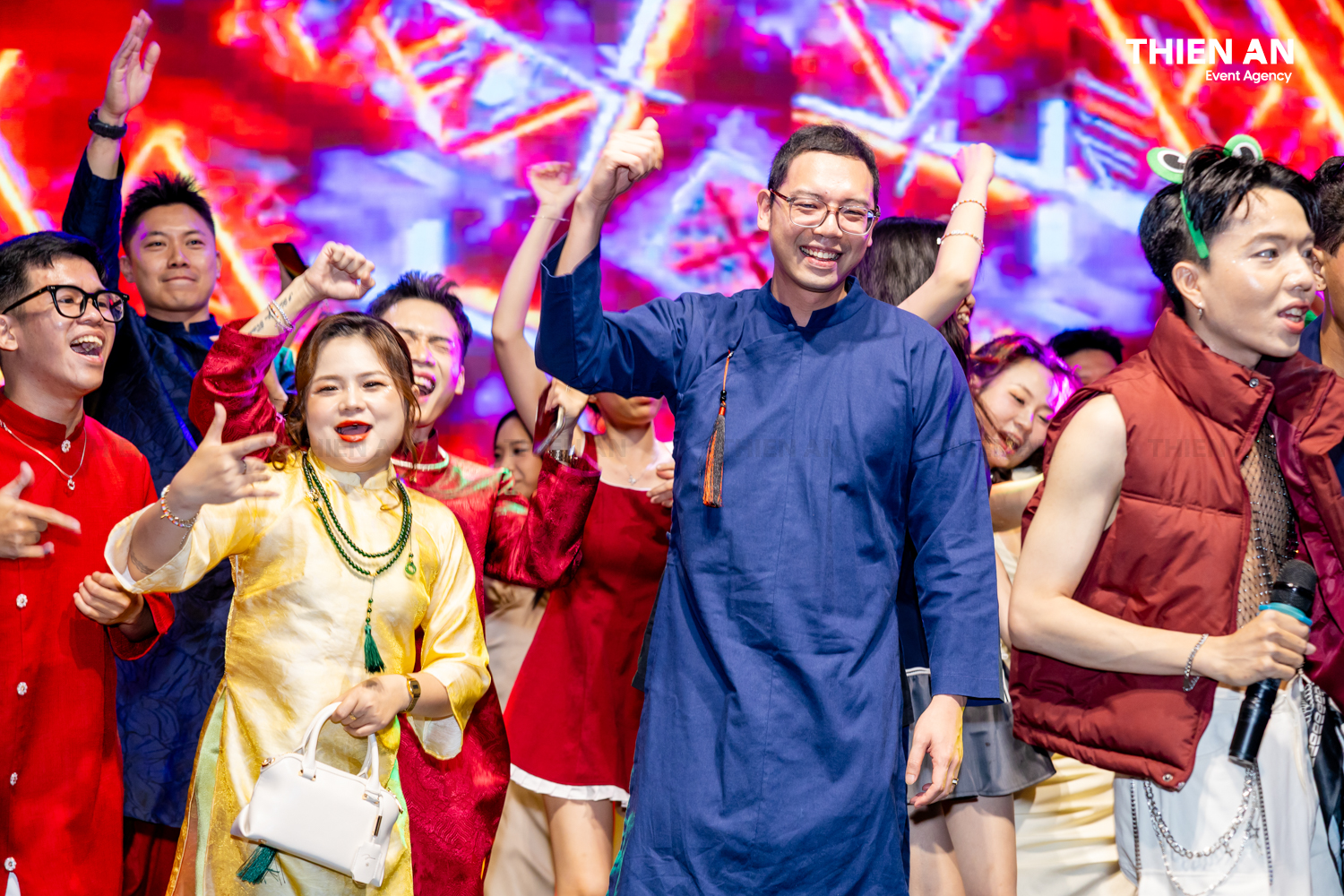 KIN Group YEP2025 - Tết Ngộ - Mã Đáo Thành Công