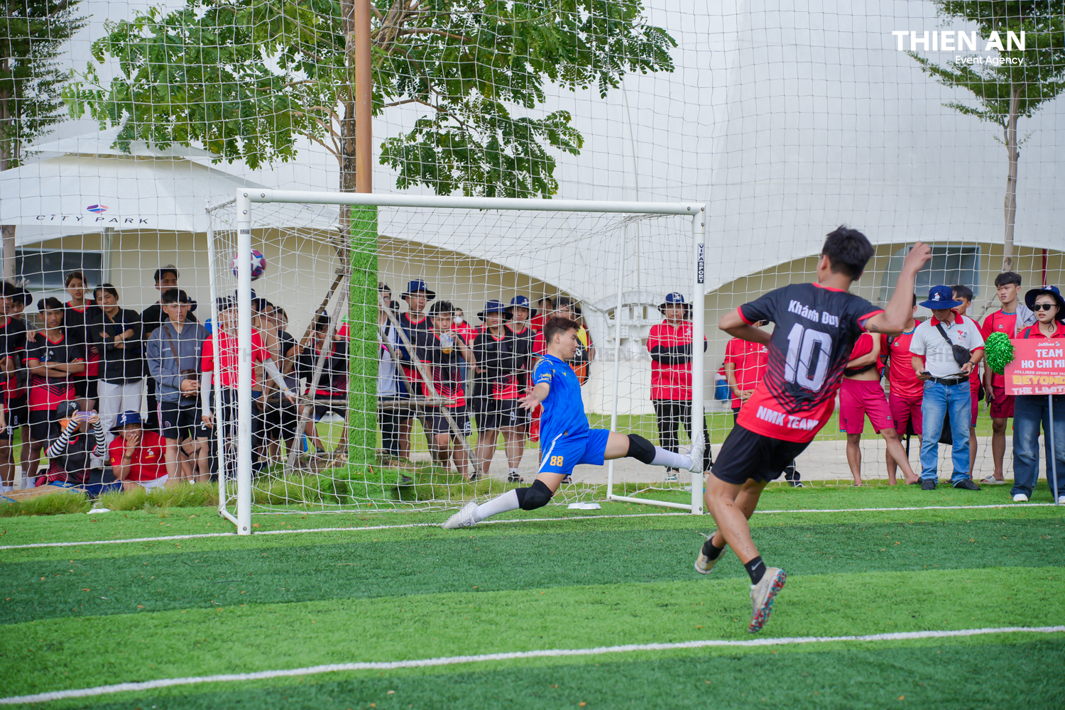 Jollibee VietNam Sport Day 2024 - BEYOND THE LIMITS