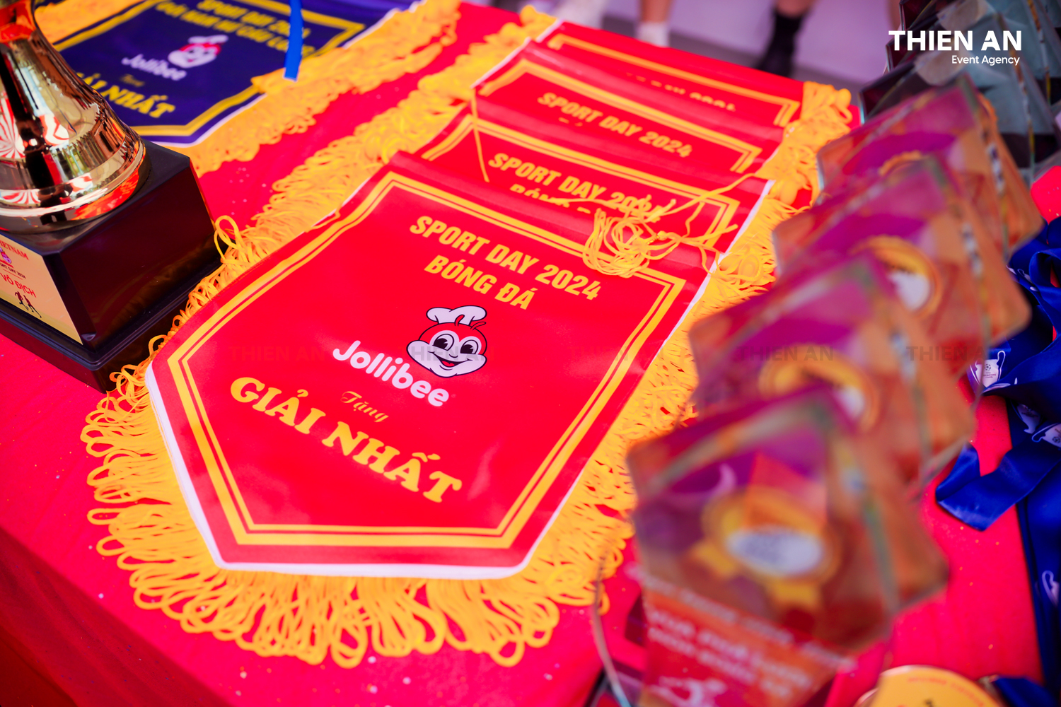 Jollibee VietNam Sport Day 2024 - BEYOND THE LIMITS